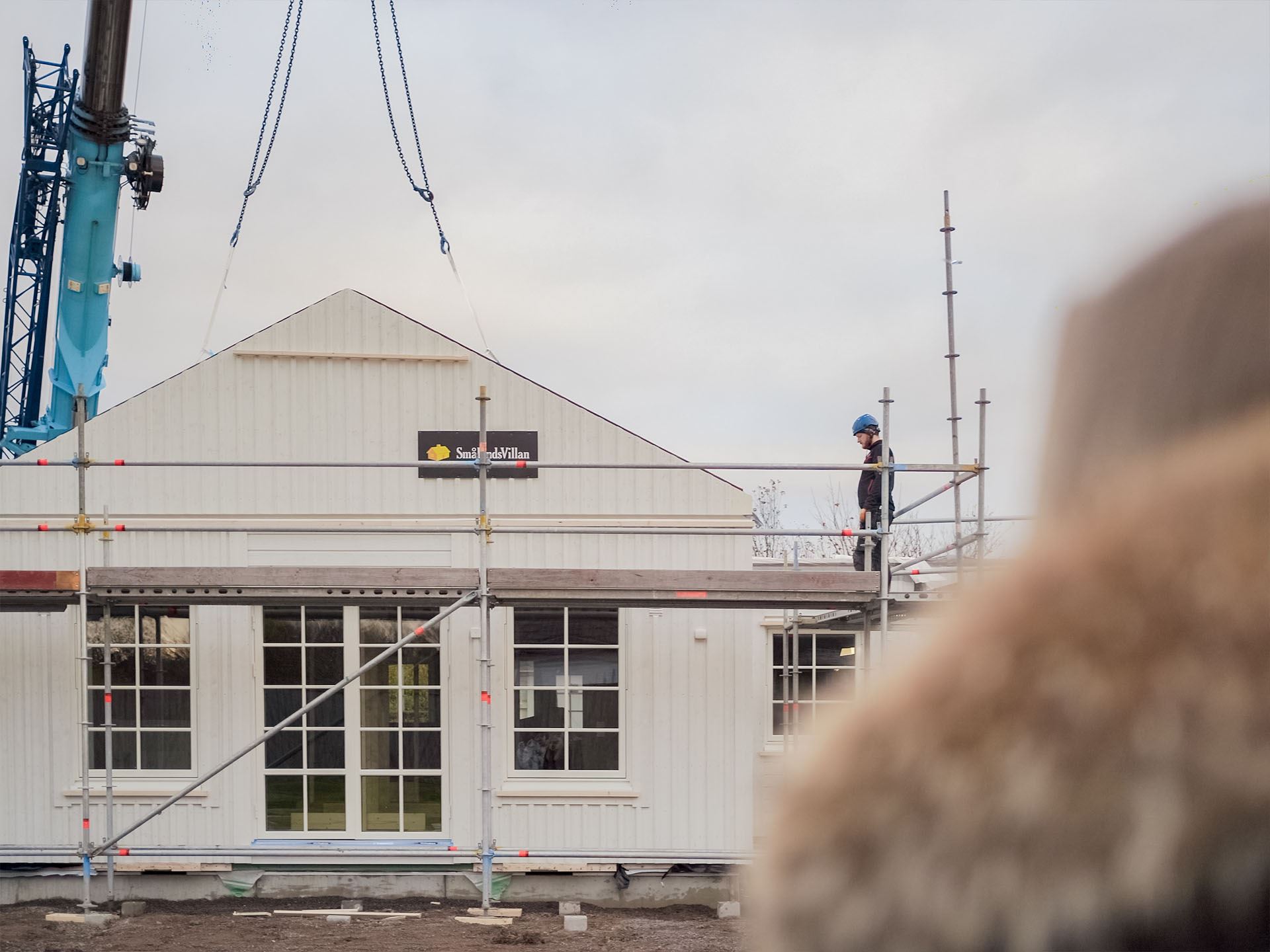 Kunder som håller på att bygga hus 